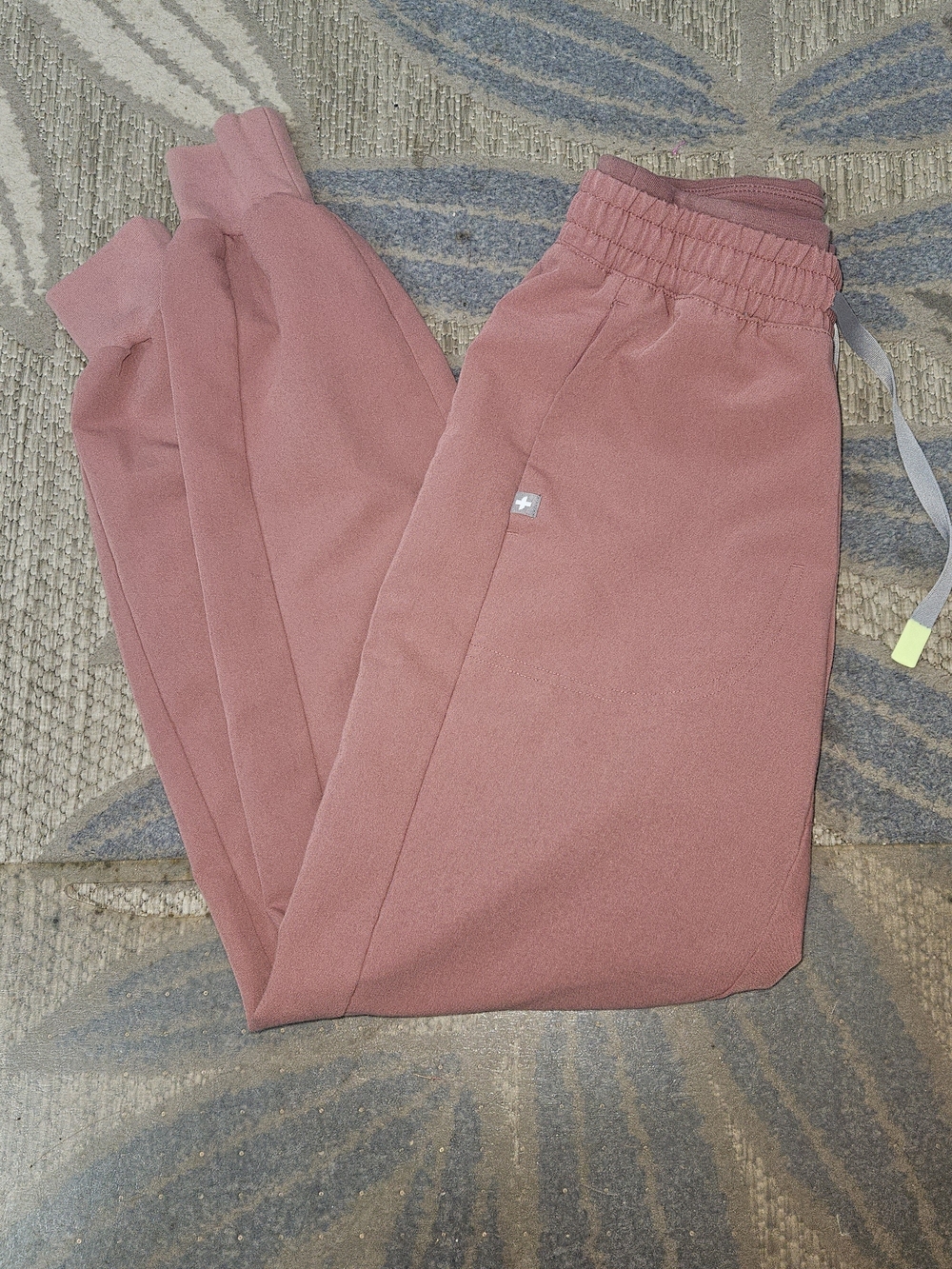 Figs Rose Dusty Pink Joggers